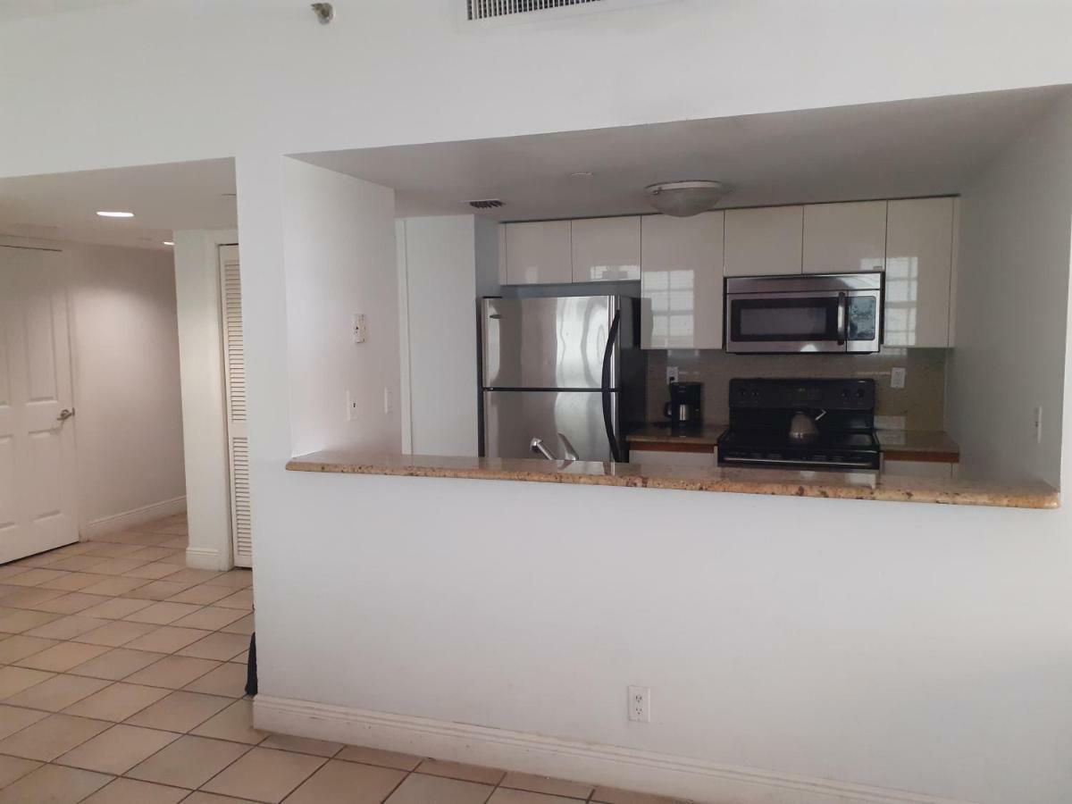 ميامي بيتش Casa Grande Apartments 204 المظهر الخارجي الصورة